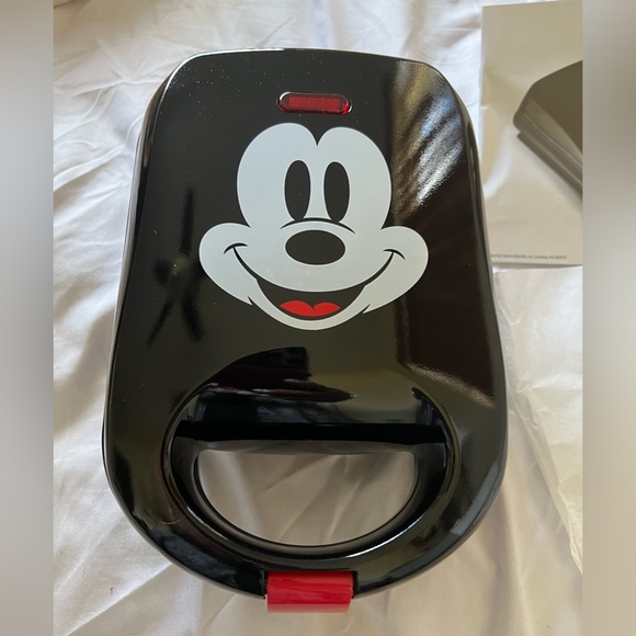 Disney Kitchen Disney Mickey Mouse Waffle Maker Poshmark